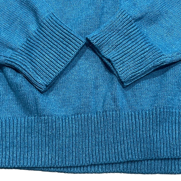 IZOD V-Neck Sweater - Picture 5 of 9